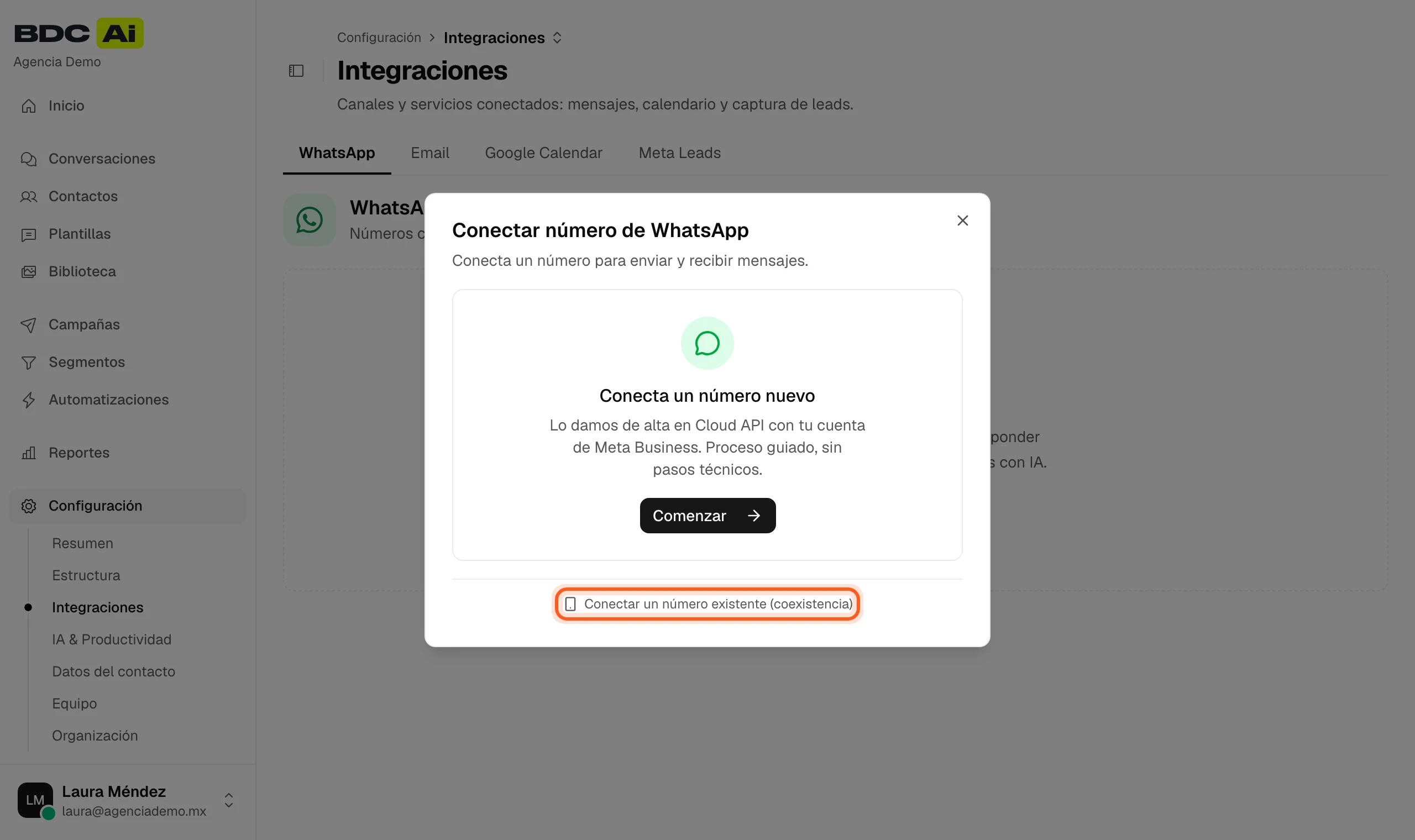 Diálogo Conectar número de WhatsApp con el enlace Conectar un número existente (coexistencia) resaltado