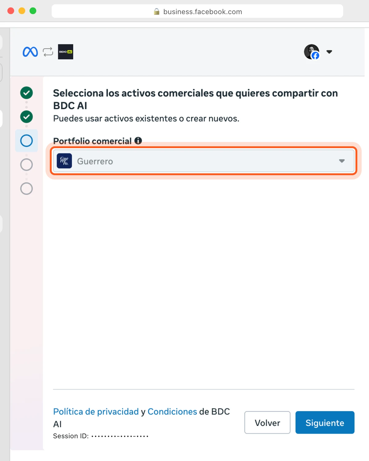 Paso de Meta «Selecciona los activos comerciales que quieres compartir con BDC AI» con el selector de portafolio comercial resaltado